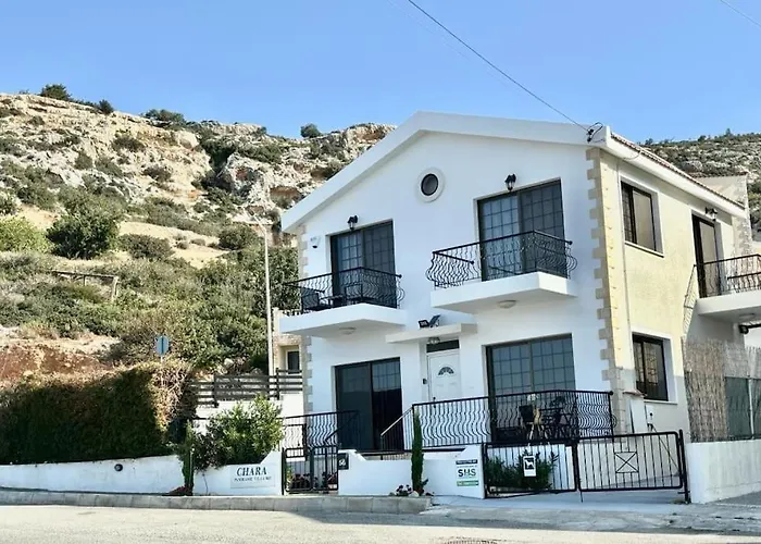 Villa Chara Spectacular Panoramic Views!