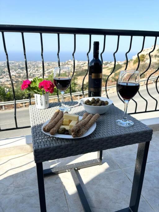 Chara Spectacular Panoramic Views! Villa *